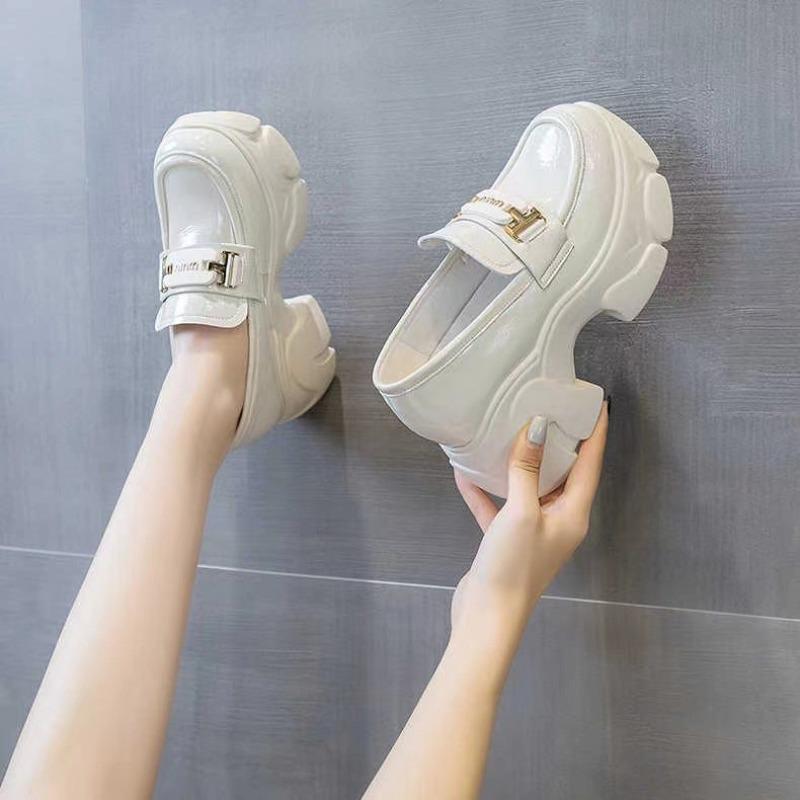 2026 Весна Осень Британский Стиль Массивные Туфли Женские Лакированная Кожа Массивные Лоферы Платформа Танкетка Женские Массивные Туфли 34 белый