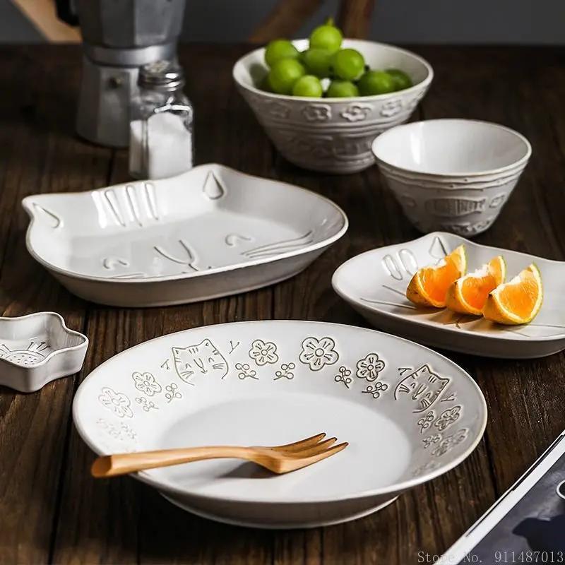 Creative White Glaze Japanese Embossed Cartoon Cute Cat Ceramic Tableware Home Kitchen Restaurant Supplies Fish dinner plates