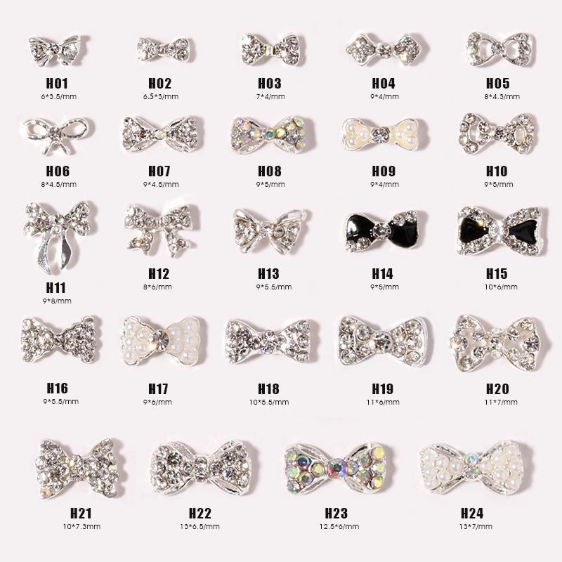 Japanese Style Rhinestone and Pearl Bow Nail Art Accessories