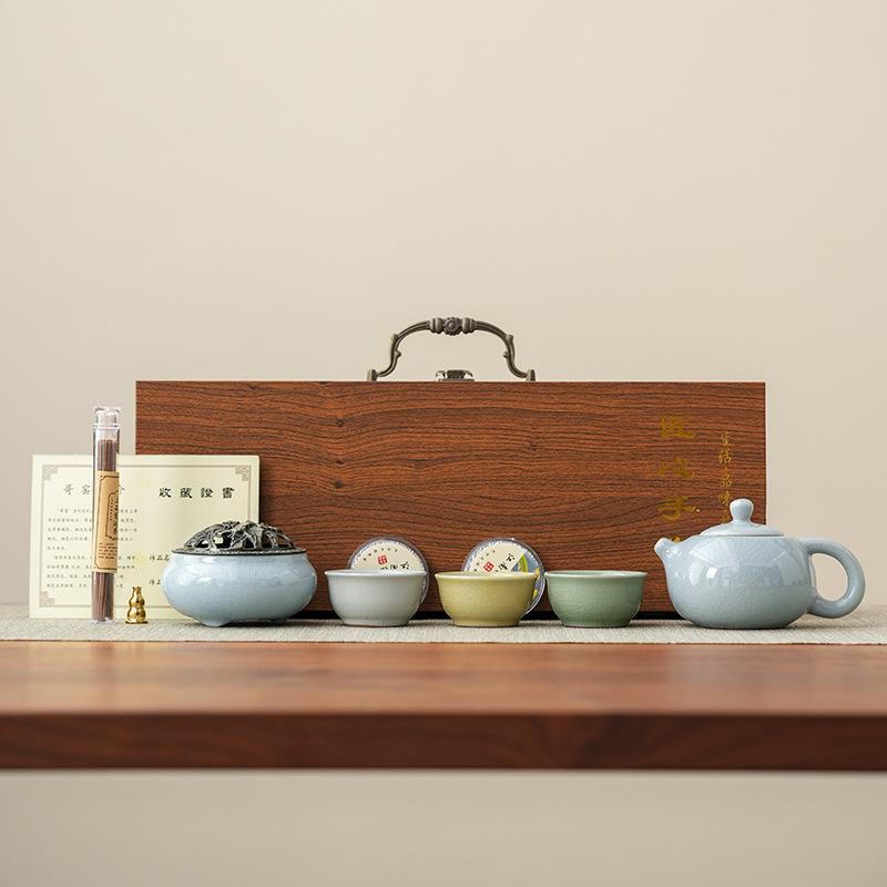 Forbidden City Merchandise Ceramic Kung Fu Tea Set Gift Box Set To Give Elders and Teachers Gifts Business Practical Gifts