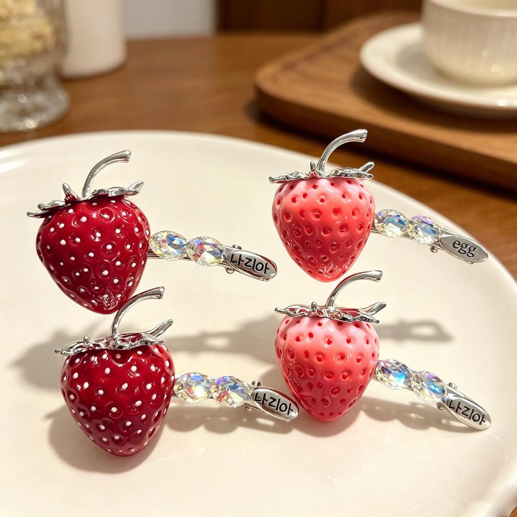 Girly Strawberry Fruit Duckbill Hair Clips Women 2026 New Sweet Daily Vacation Bangs Broken Hair Exquisite Versatile Hair Barrettes for Her