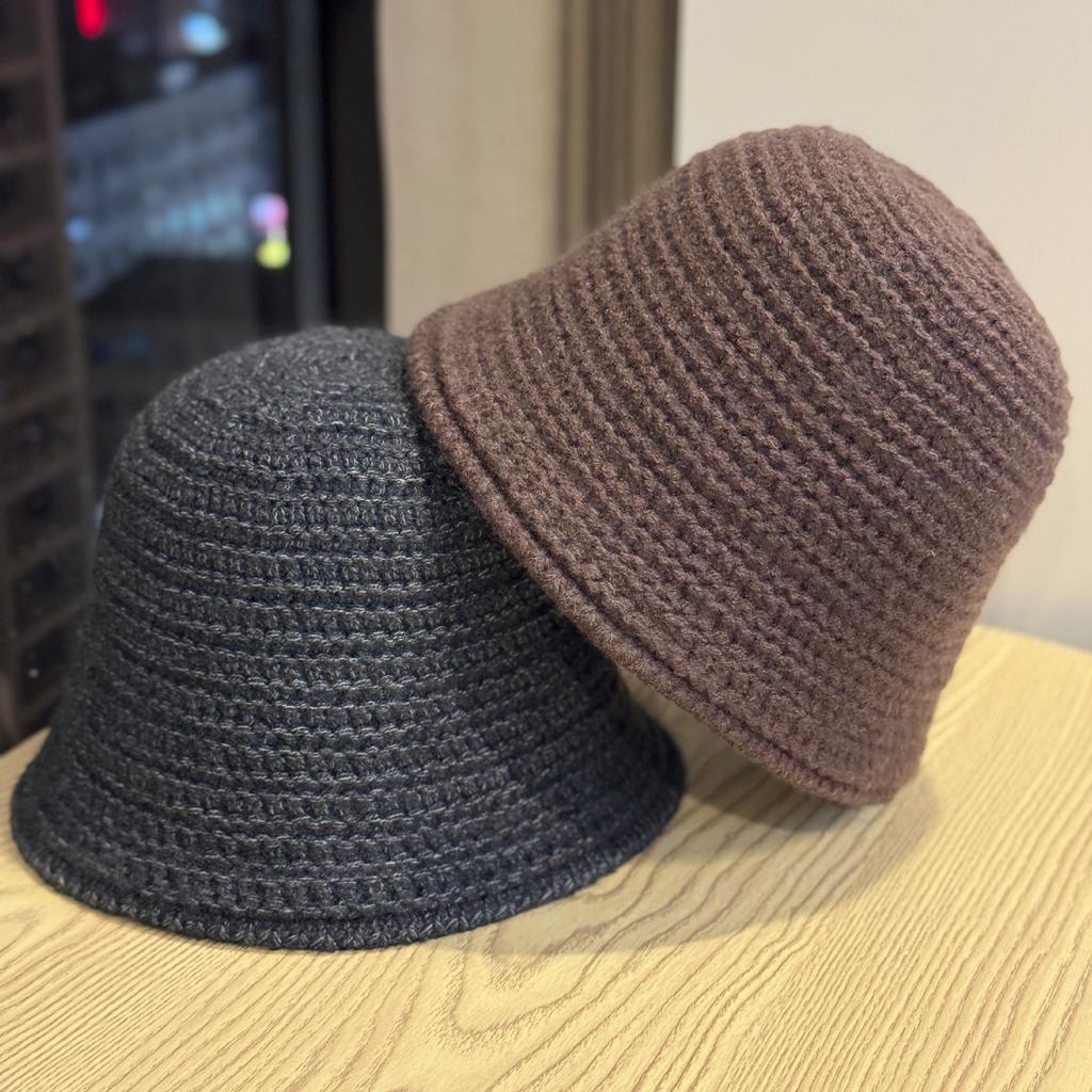 Retro Autumn and Winter Fisherman's Hat Women's Round Bucket Hat Bell  Shaped Knitted Warm Hat Versatile Face Showing Small Basin Hat