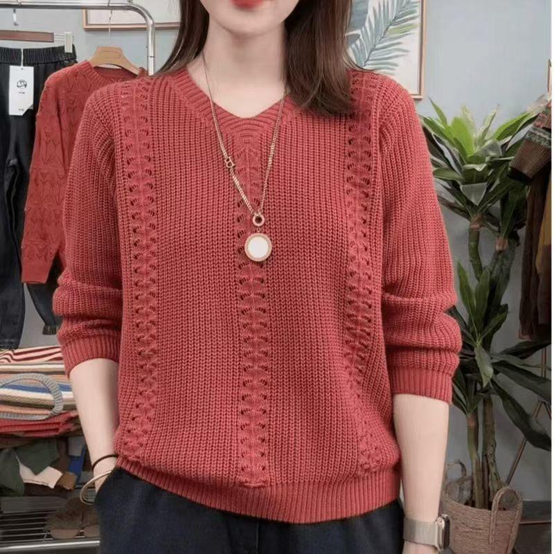 Spring and Autumn Women's Knitted Sweater Round Neck Knitted Sweater Versatile Pullover Sweater Base Top