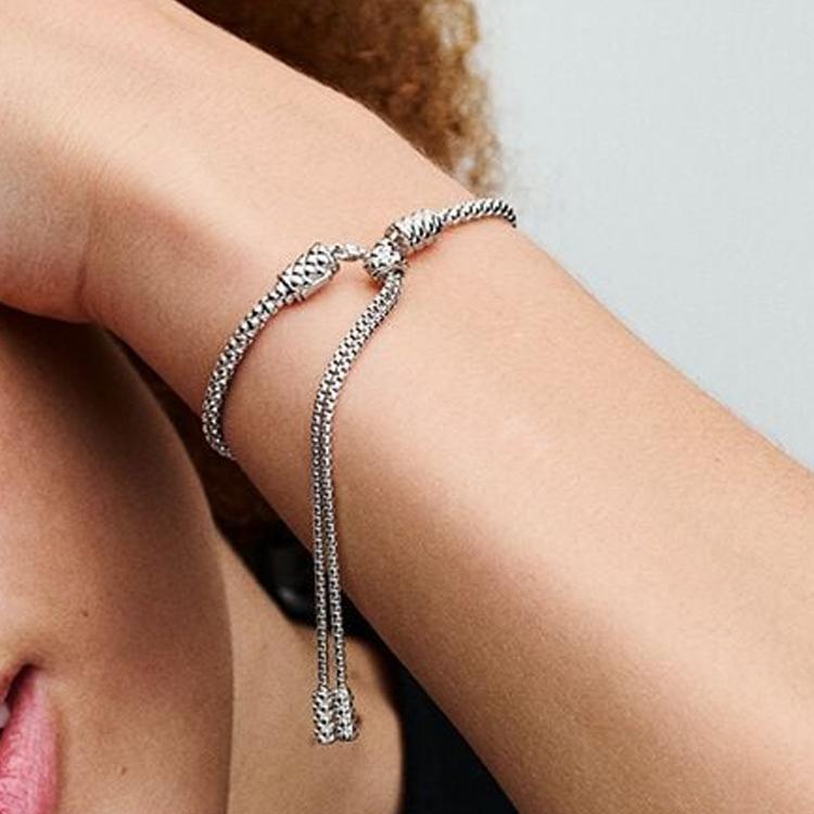 Pandora Moments Bracciale con Charm a Chiusura Scorrevole Donna Argento 593090C00-2