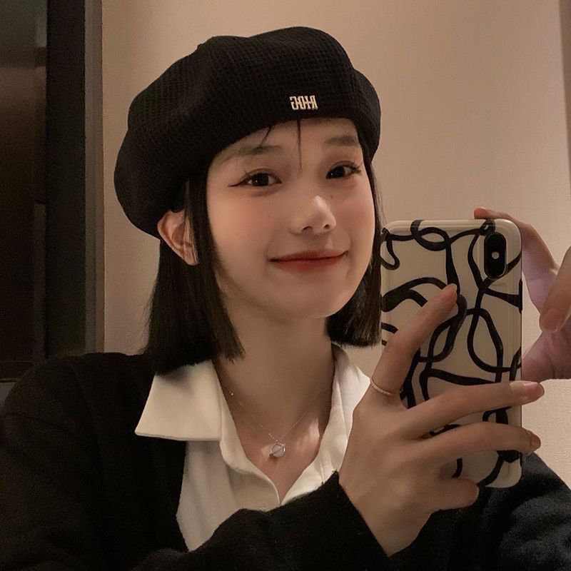 

2023 New Hat Wig One-Piece Short Hair Black Beret Women Autumn and Winter Big Head Circumference Bud Painter Cap Wig Black hat [natural color wig + hair Net]]