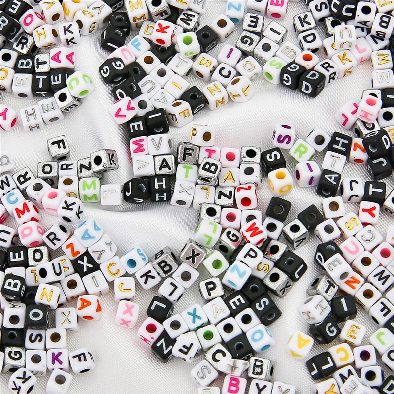 Beaded Square Acrylic Colored Alphabet Beads for DIY Jewelry: Russian & English Bracelet/Necklace Accessories