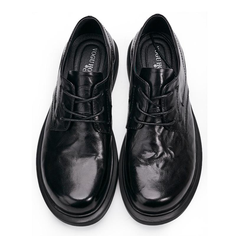 Herrenschuhe Leder Frühling Mode Atmungsaktiv Businessschuhe Flache Sohle Runde Spitze Lässige Lederschuhe Weiches Leder Vielseitige Schuhe Herren