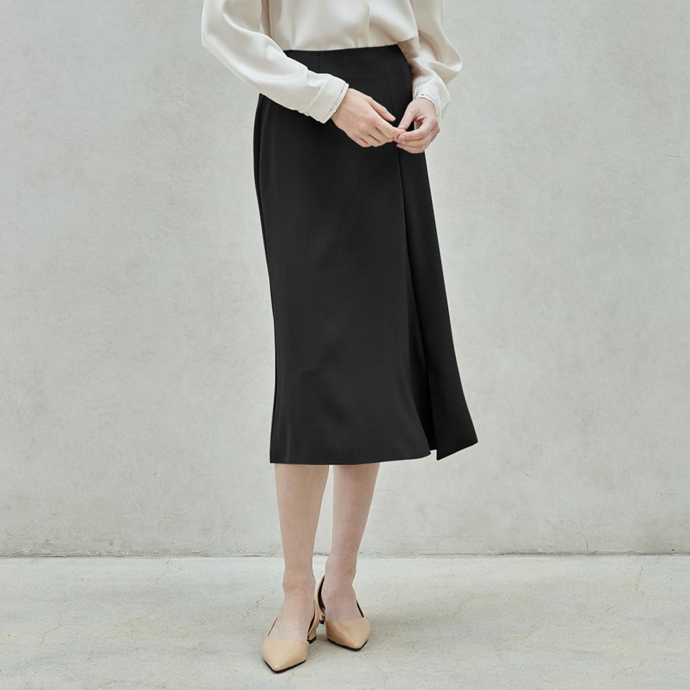 Hiikeu Fluid Semi A-Line Skirt_Black
