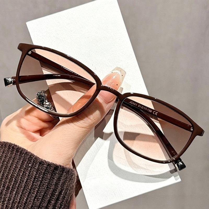 Unisex Square Frame Gradient Lens Reading Sunglasses Minimalist Stylish Presbyopia Glasses High Definition Comfortable Eyewear