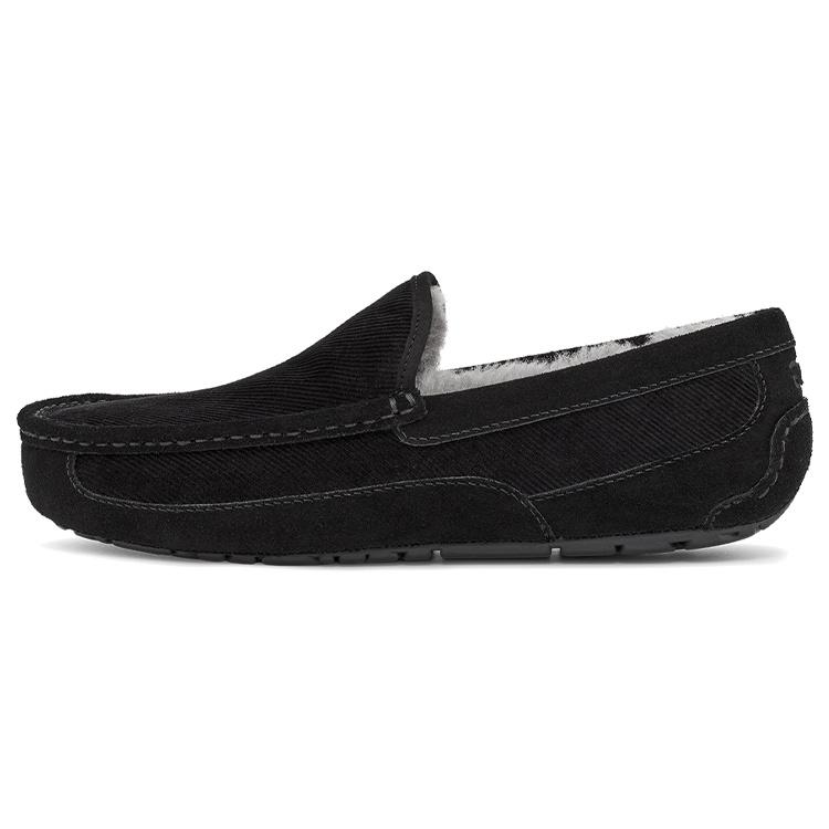 UGG Ascot Corduroy II Black Men s 1125932-BLK EU 44