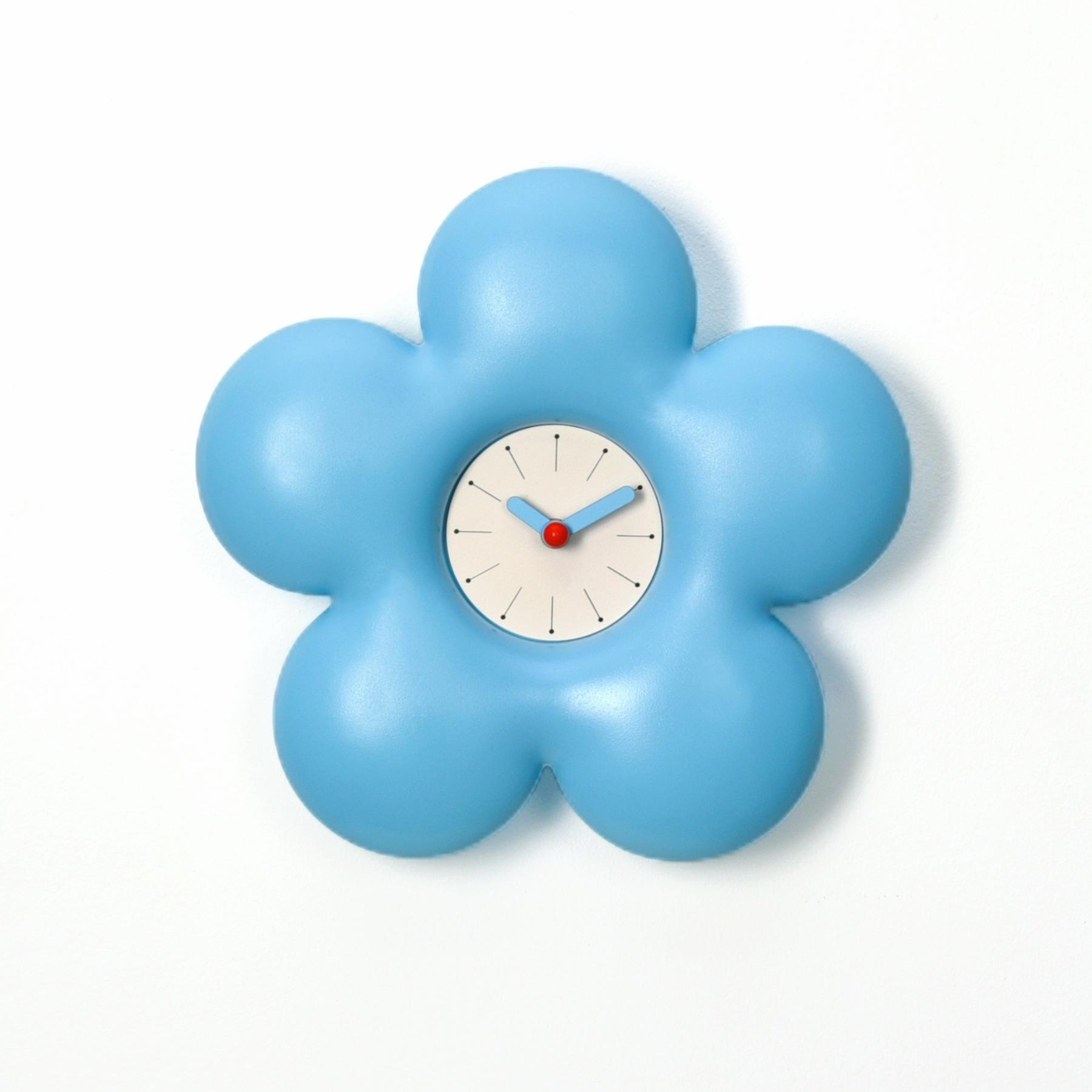 

Dopamine Wall Clock Creative Cute Flowers Decorate The Living Room High-end Simple Modern Atmosphere Fashionable New Style Sea Sky Blue - 33 × 32cm - SZ17-1