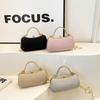 Dinner Bags Are Popular This Year, Women's New Women's Bags, Simple Lock Small Bags, Shoulder Messenger Chain Bags, and Women's Bags.