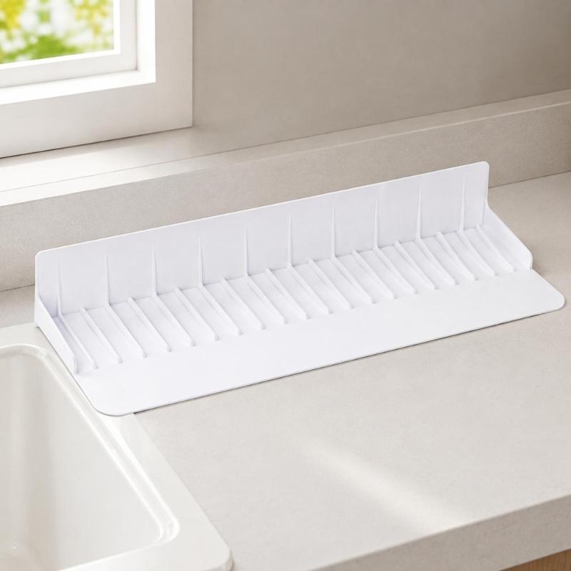 Scissor-Adjustable Sink Water Barrier for Single or Double Bowls with Ribbed Panel, Flexible Form and Return Flows Slope