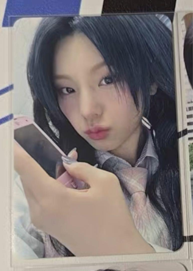 

[USED] itzy Air Yeji Yeji Makestar Limited Edition Trading Card 1