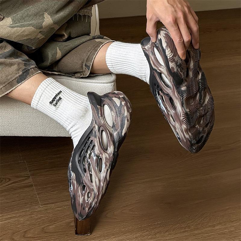 3818 kokosové yeez dírkované boty dámské Kanye léto nové pár plážové chladné pantofle pánské