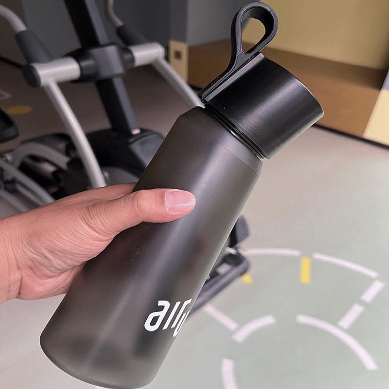 Water Bottle With Large Capacity And 3 Flavor Pods For Fitness And Outdoor Use