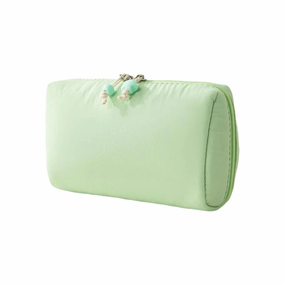 Large Capacity Makeup Storage Bag Portable Waterproof Nylon Lipstick Bag Multiple Colors Partitioned Macaron Color Toiletry Bag