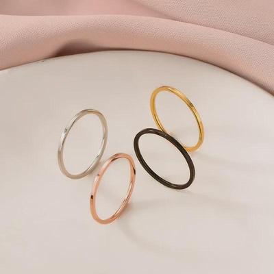 Nový ultratenký prsten z titanové oceli: Stylové, nevybledlé šperky pro ženy – ideální pro ukazováčky párů nebo Pinky Fingers