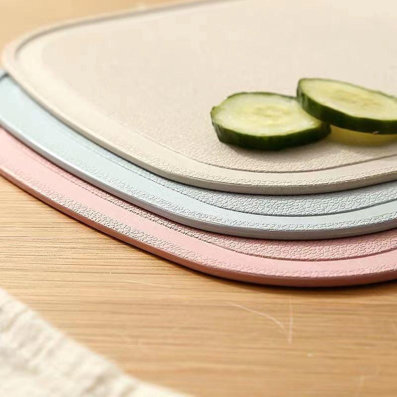 Plastic Anti-Mold Antibacterial Non-Slip Cutting Board for Fruits, Vegetables, and Baby Food