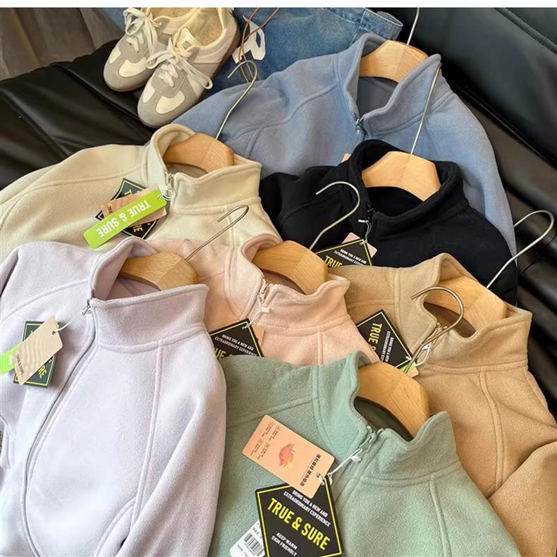 Damska Kurtka Sherpa z Polarowym Podszyciem w Górskim Stylu Outdoor z Kołnierzem Stojącym - Dwustronna, Pogrubiona, Ciepła, Codzienna Odzież Wierzchnia