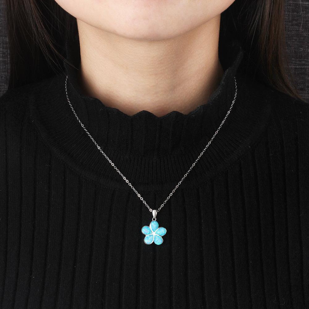 Boho Fashion Flower Pendant Necklace for Women Girl Charm Blue Imitation Opal Necklace Trendy Wedding Party Jewelry