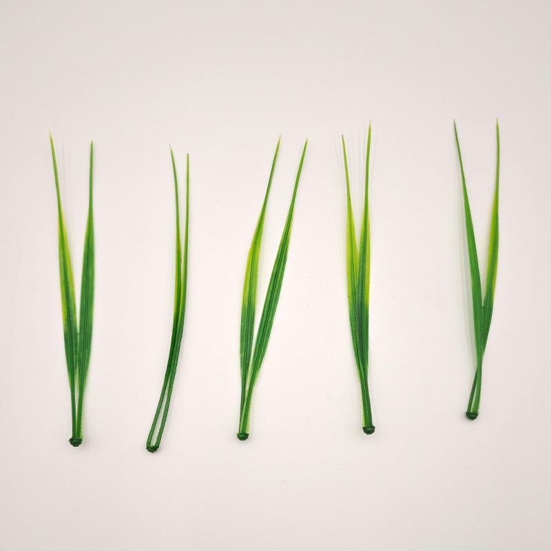 Three-Pronged Grass Seed Bonsai: Small Potted Simulation Lawn and Aquatic Plant