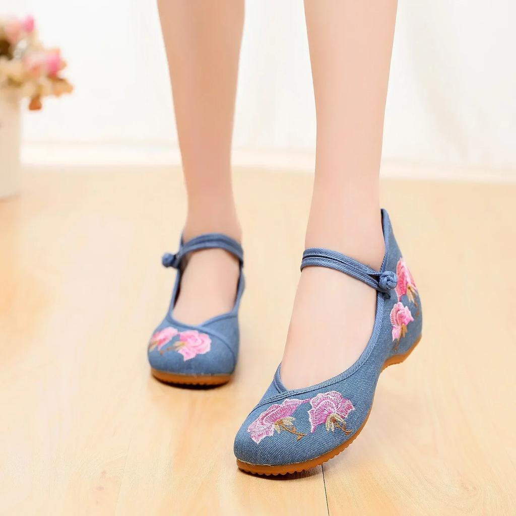 Mode Vintage Femme Chaussures en Tissu Élégant Style Ethnique Décontracté Broderie Streetwear Style Chinois Chaussures Femme Été
