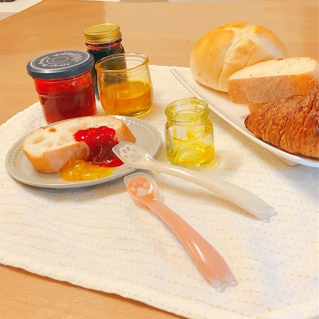 Cute Cat Motif Spoon Silicone Cate (milk White)