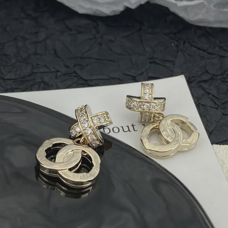 2023 Light Luxury Metal Double O Earrings: European & American Small Fragrance Style