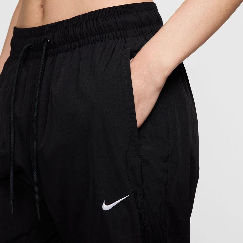 Nike Sportswear Collection Solid Pleated Woven Waterproof Mid-Rise Knit Sports Pants Women pants Black FV7544-010