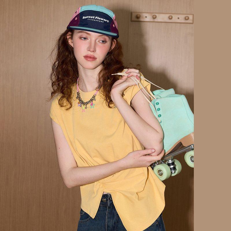 Coolhut Asymmetrical Twisted Raglan Sleeves Round Neck Design Sleeveless Pleated 2025 Summer Women's T-Shirt Niche