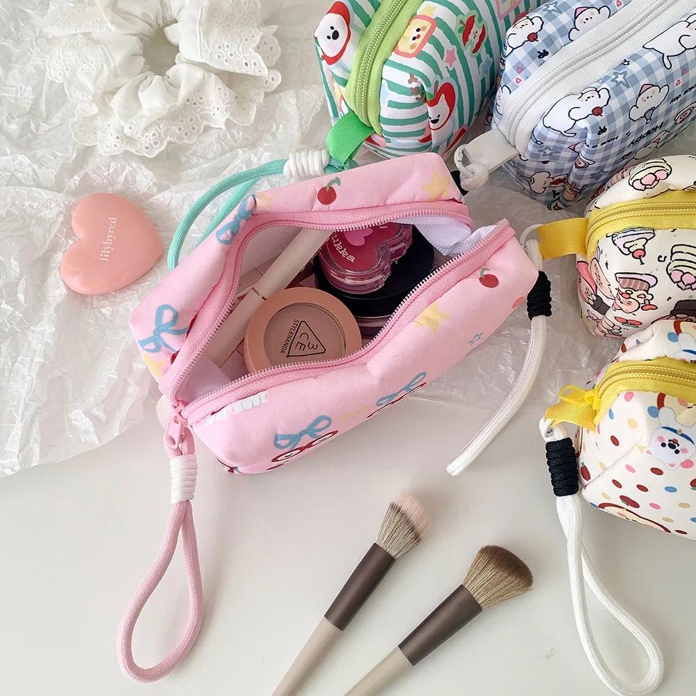 Mignon Mode Rayé Pomme Cerise Sac à Maquillage Portatif Fille Coréenne Grande Capacité Sac de Rangement pour Rouge à Lèvres Stylo à Stylo Papeterie Étudiant