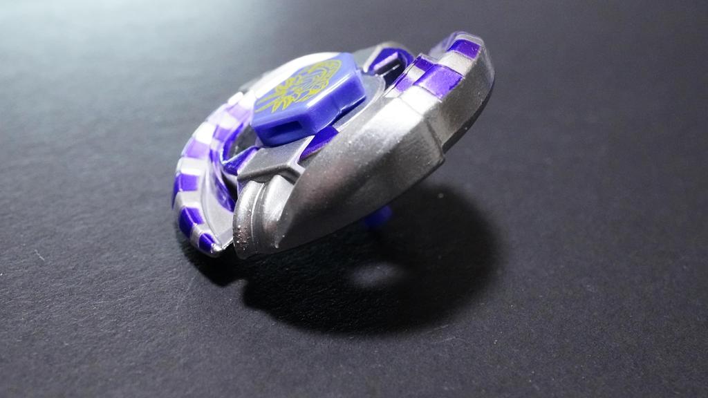 Capricorne Early Model First Generation Metal Fight Bey Blade Metabey Explosion HMS 4D Zero-G Burst X Toy Piece Anime Game Action Toy