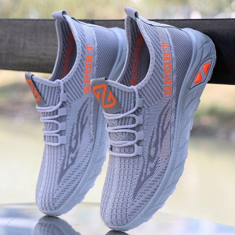 Spring and Breathable Mesh Shoes Casual Board Shoes Boys Trendy Shoes Deodorant Sports Shoes Versatile Canvas Shoes Black Men's Shoes