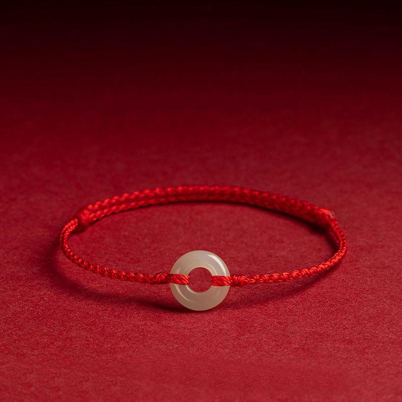 

Браслет на ногу с пряжкой мира из нефрита Хэтянь, женский браслет из красной веревки, нить на запястье, бусины на удачу, цепочка на ногу, новинка 2023 года, плетеный летний браслет на щиколотку Ping An Red [Hand Rope]]