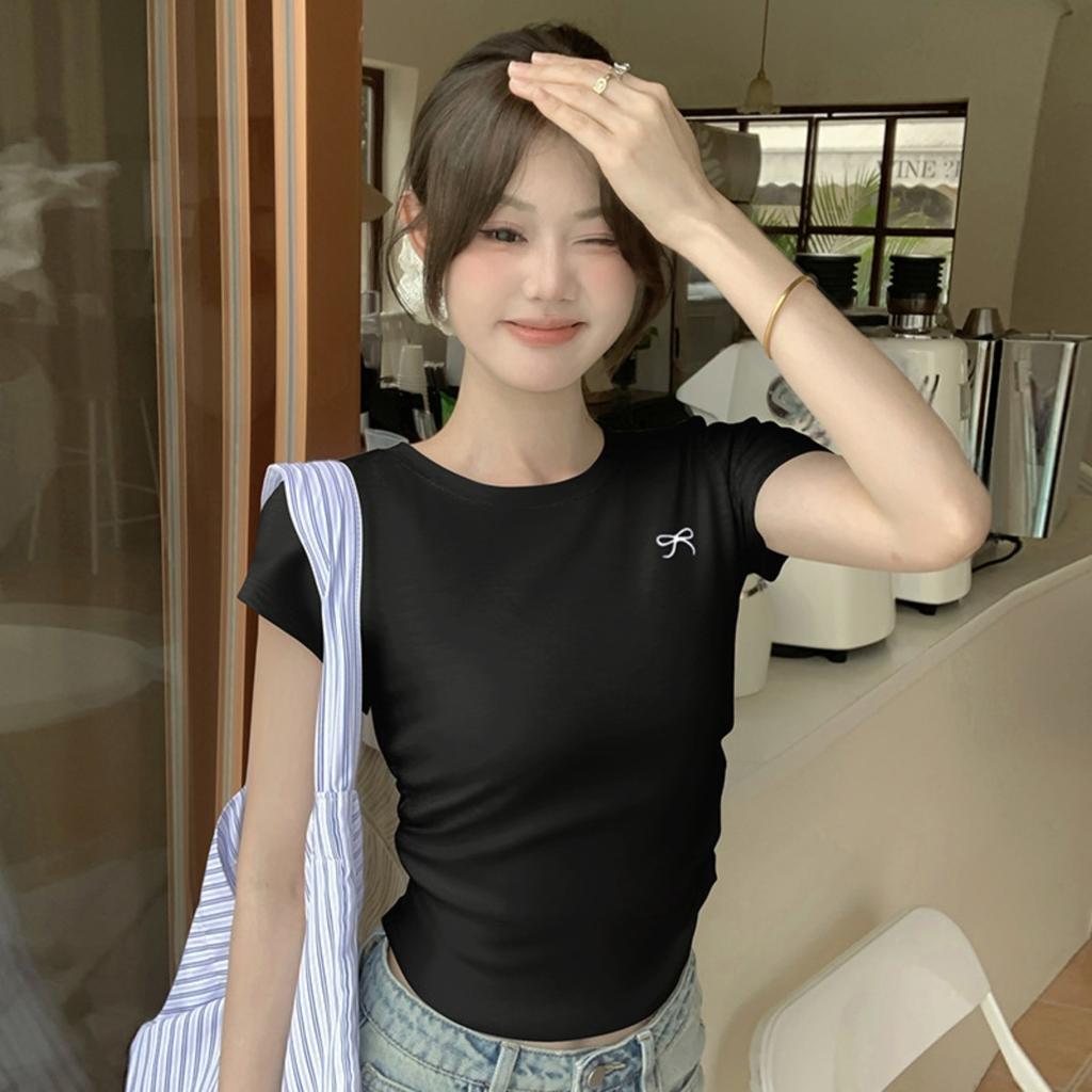 Sweet and Pure Desire Shoulder Short Sleeved T-shirt for Women, Embroidered with Bow, Spring and Summer Version Pleated Waist Cinching Short Top