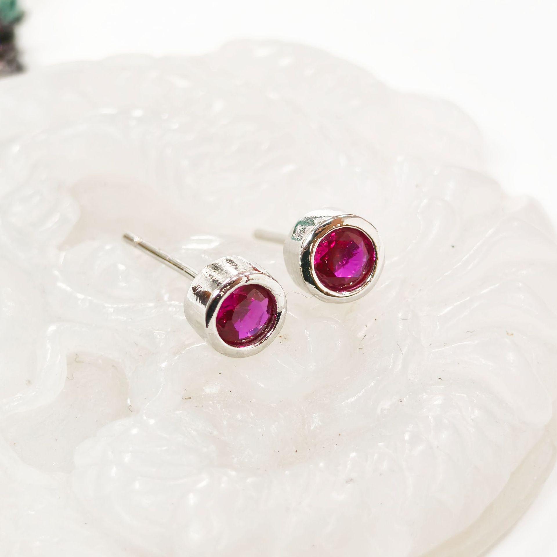 Gesen Gemstone Zircon Round Stud Earrings - Versatile, Exquisite, Light Luxury Fashion Jewelry