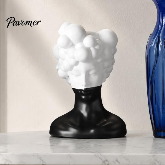 Modern Minimalist Art Decor Abstract Bust Statue, Man Portrait Sculpture, Black And Creative Interior Soft Furnishings White Ornament for Home Living