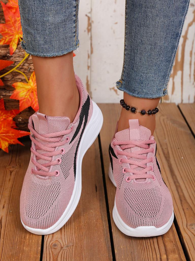 Spring Flying Woven Mesh Breathable Soft Sole Lightweight Non-slip Mother Shoes