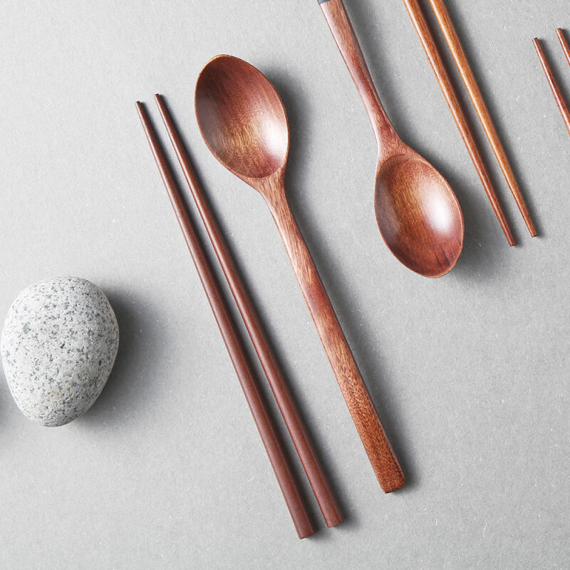 

Nuri Wood Spoon Set (Natural)