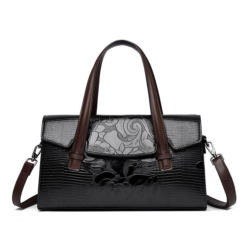 Ladies' Bag Are Trendy and Niche Tote Bag, Fashionable and Versatile Handbag
