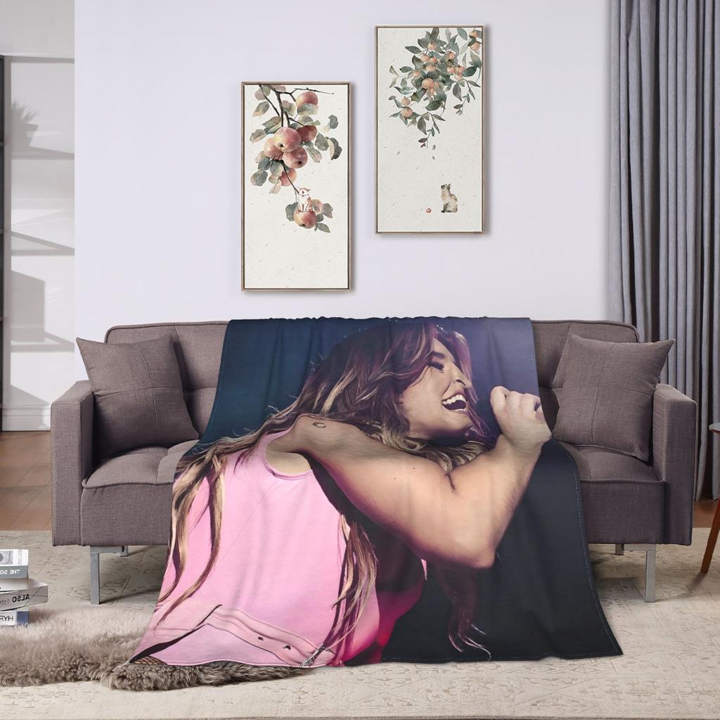 L-Lolas I-Indigos Spanish Singer  Blankets For Living Room Super Warm Custom Quality Bedspread Gift