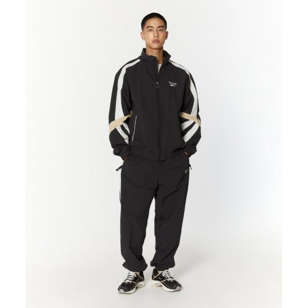 

Reebok Legend Warm Up Pants Black M