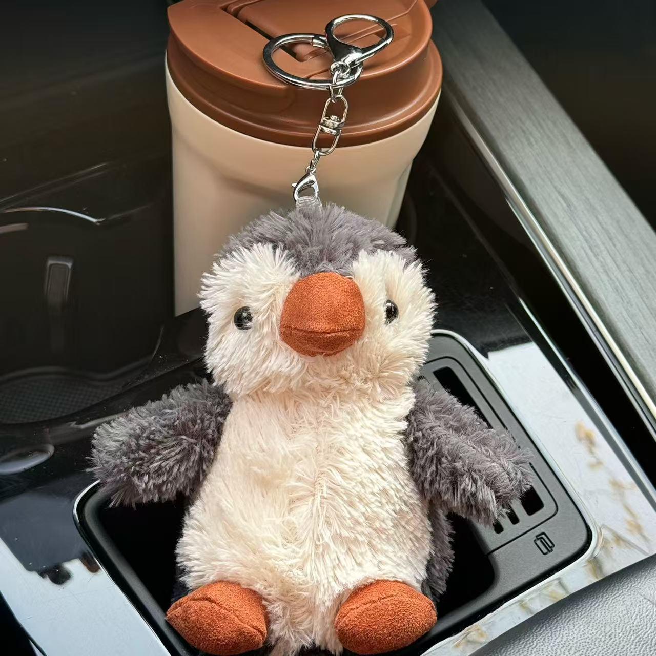 Милый новогодний плюшевый брелок-пингвин: Подвеска-шарм для сумки в виде мягкой игрушки 11cm