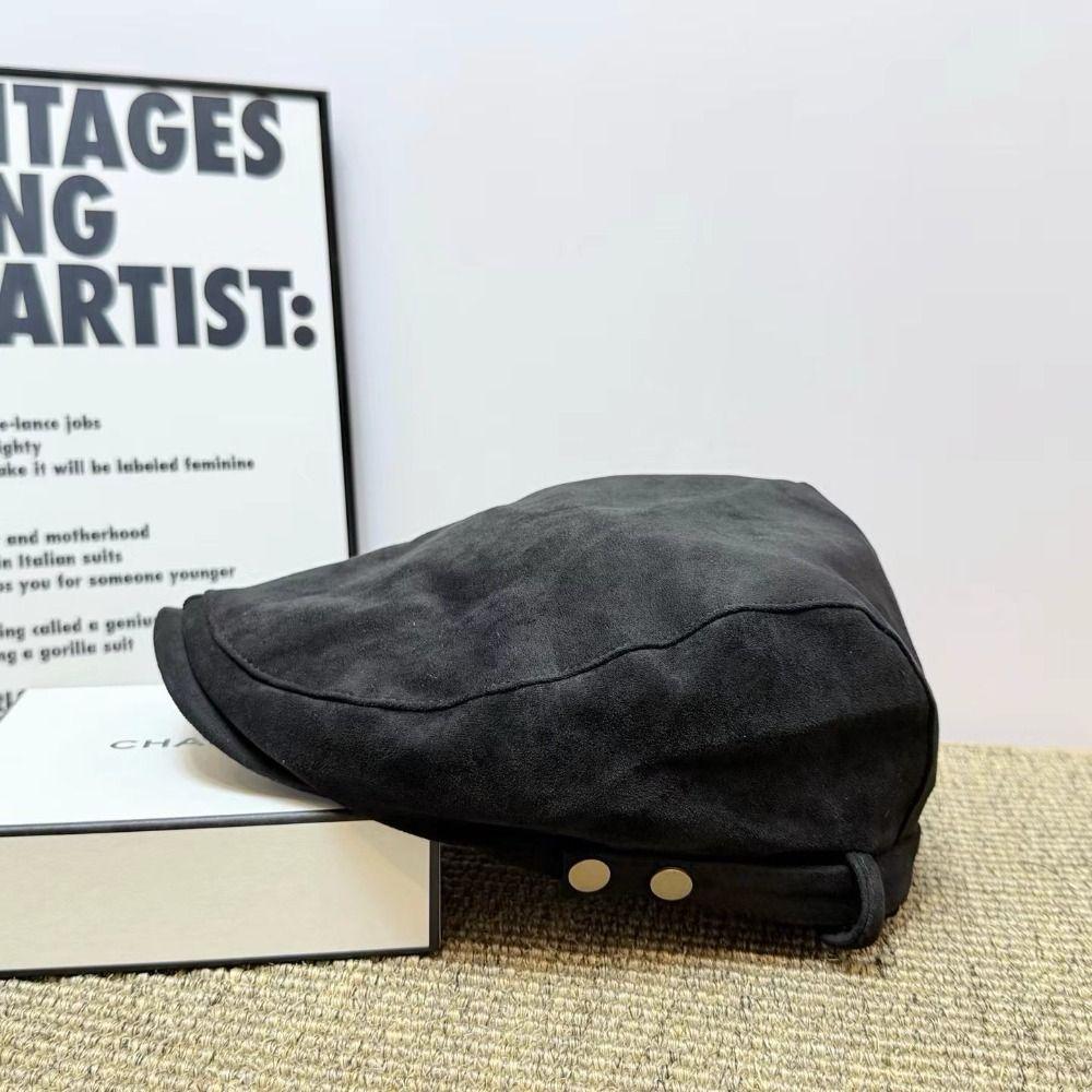 Metal Button Newsboy Cap Slim Face Painter Beret Casual Beret Cap Winter