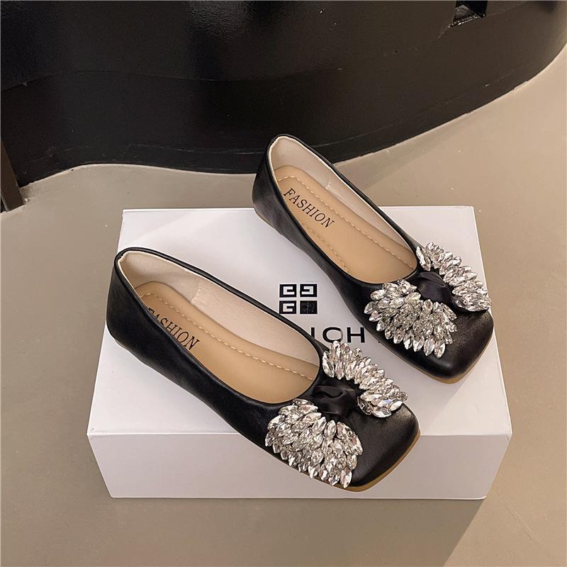 Light luxury rhinestone single shoes women's new flat-bottomed commuting pregnant women Doudou shoes with skirts evening shoes