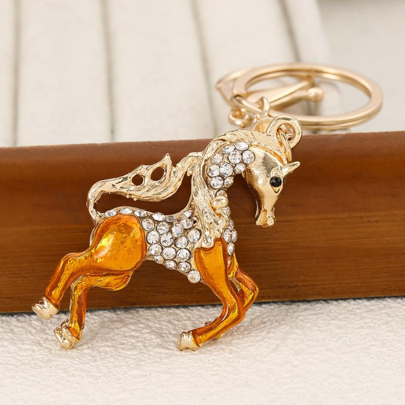 

Креативный мультяшный брелок-подвеска в виде лошади со стразами, кольцо для ключей автомобиля, украшение для рюкзака, подарок жёлтый