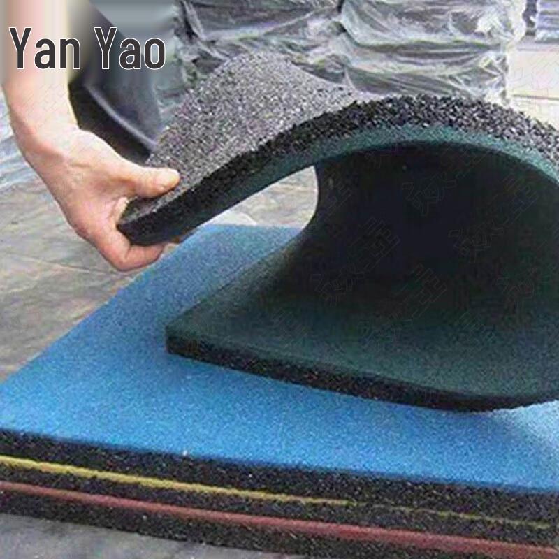 Outdoor Rubber & Plastic Interlocking Mat