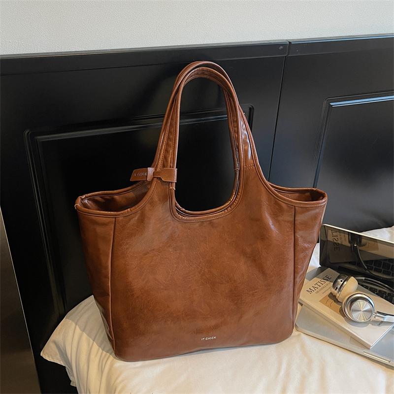 Large Capacity Commuter Tote Bag Women's Underarm Bag Shoulder Handbag