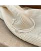Elegant Women's Knot Bracelet with Cold Style – New Trendy Temperament Jewelry.